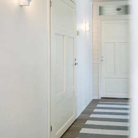 アパート Ahonlaita Paritalo Kaksio Saunalla 60m2 *