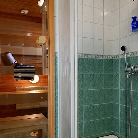 Ahonlaita Paritalo Kaksio Saunalla 60m2 *
